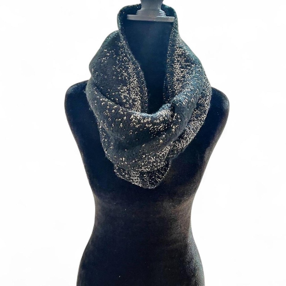 Modena Infinity Scarf & Hat Set - Picture 3 of 6